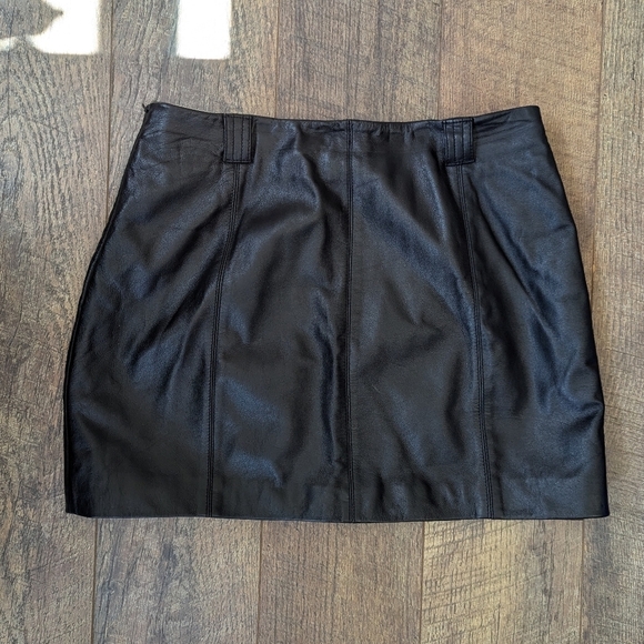 Vintage 90s Wilson's Maxima Leather Mini Skirt Minimalist Capsule - Picture 9 of 15